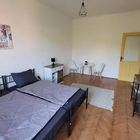 Moon House Apartment Trieste